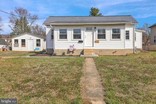 923 Mifflin St, COLUMBIA, PA, 17512-1615 | Card Image