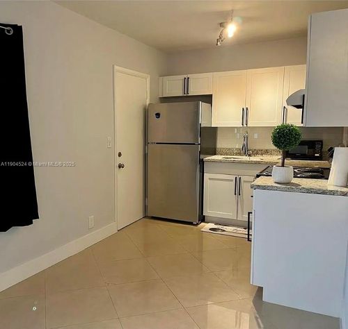 apt-8-1824 Monroe St, Hollywood, FL, 33020-5143 | Card Image
