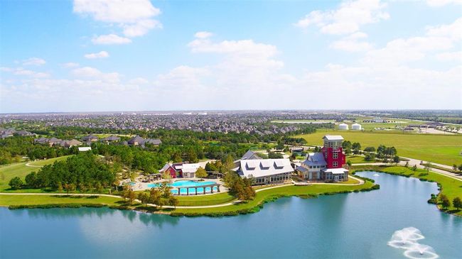 31447 Golden Cliffs Ln, House other with 5 bedrooms, 3 bathrooms and 2 parking in Fulshear TX | Image 39