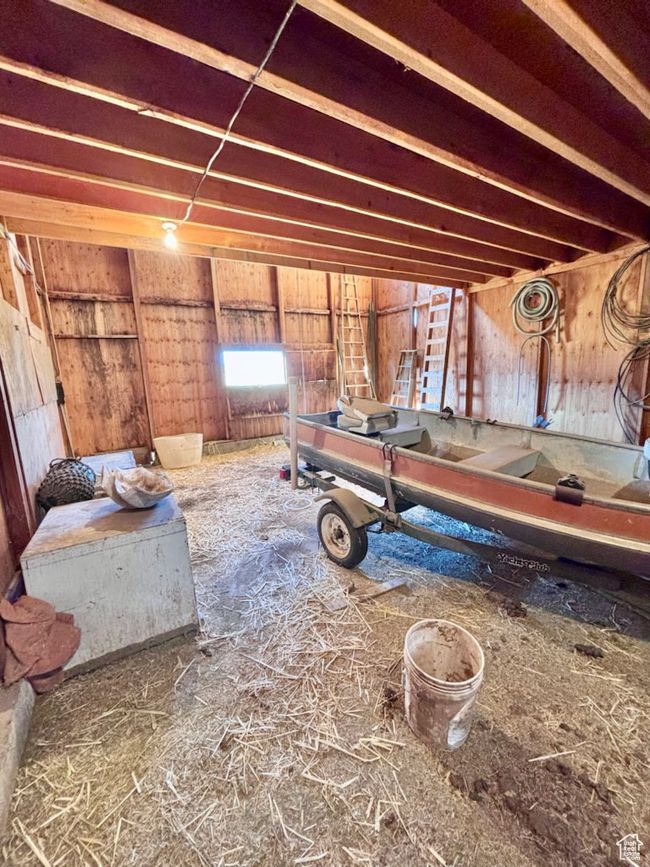 Interior of the barn | Image 75