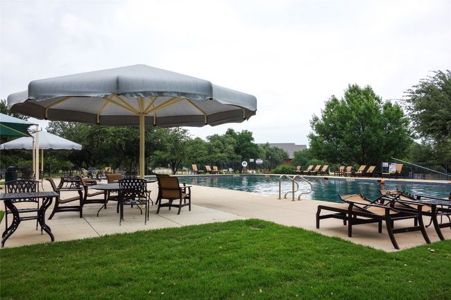 Community pool | Image 40