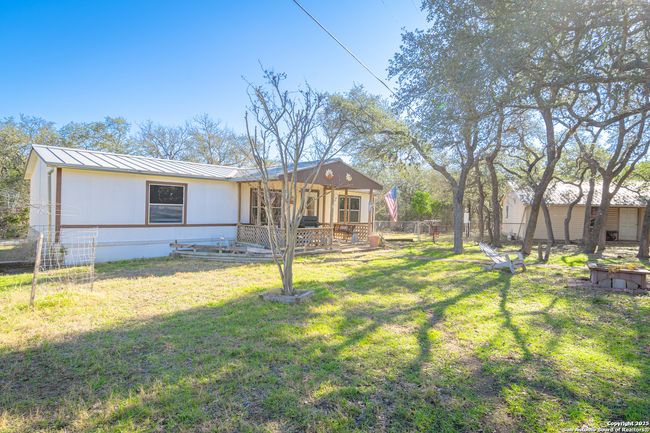 2121 Rolling River Vw, Home with 3 bedrooms, 3 bathrooms and null parking in Spring Branch TX | Image 8