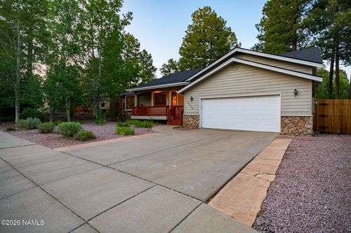 2478 S Highland Mesa Rd, Flagstaff, AZ, 86001-2815 | Card Image