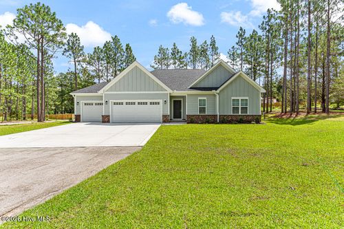 2433 Murdocksville Rd, West End, NC, 27376-8823 | Card Image