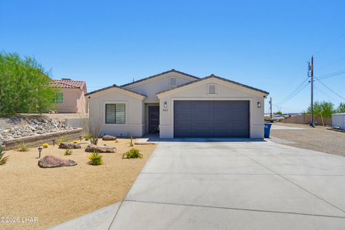 880 Yattahhey Dr, Lake Havasu City, AZ, 86406-7315 | Card Image
