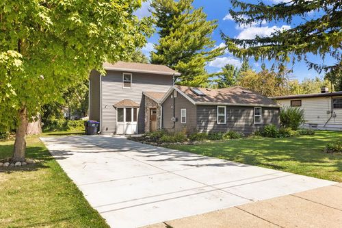 430 W Rockwell Street, Elkhorn, WI, 53121 | Card Image
