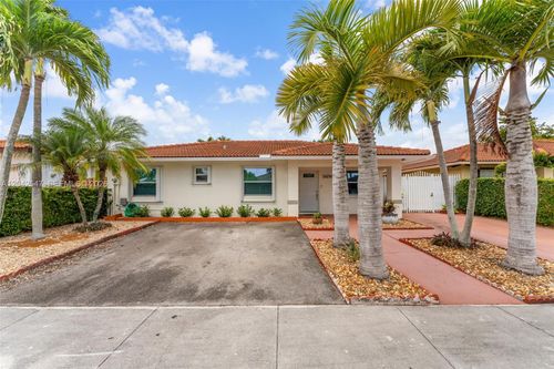 18250 Sw 139th Ct, Miami, FL, 33177-2798 | Card Image