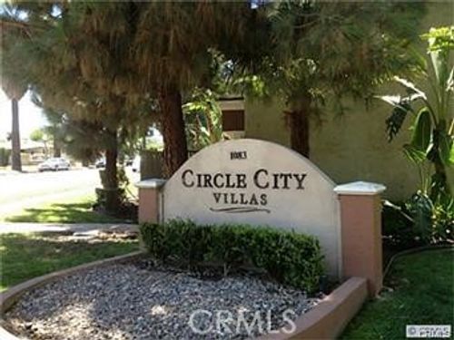 unit-202-1085 Circle City Dr, Corona, CA, 92879-5717 | Card Image