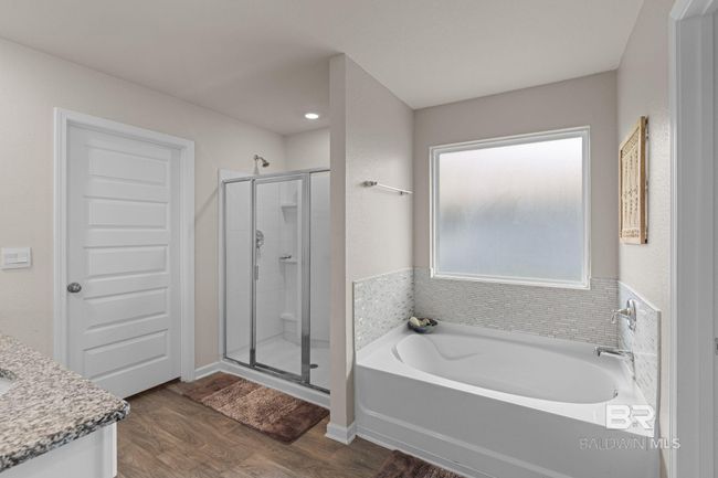 Bathroom | Image 22