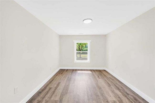 110 Howard Rd, House other with 4 bedrooms, 2 bathrooms and 3 parking in BARNESVILLE GA | Image 27