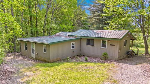 9392 Bronson Rd, Wayland, NY, 14572 | Card Image