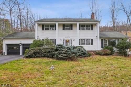 36 Rockledge Rd, Montville, NJ, 07045-9710 | Card Image