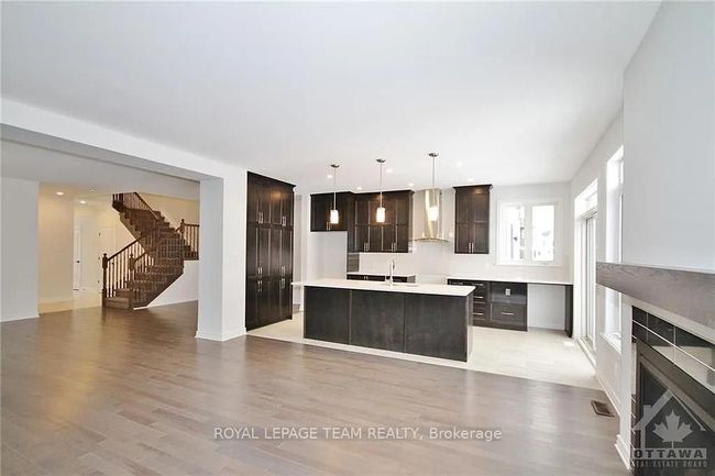 1010 Brian Good Ave, House other with 5 bedrooms, 4 bathrooms and 2 parking in Manotick ON | Image 6