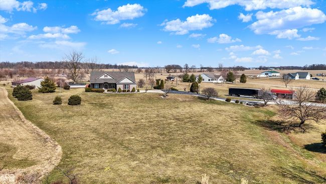 Home sits way back off the road for privacy. | Image 54