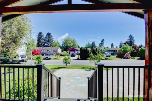1113 Curtis St, Burlington, WA, 98233-3033 | Card Image