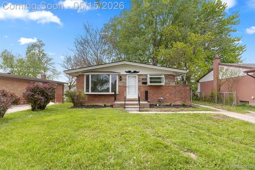 1072 S Venoy Rd, Westland, MI, 48186-4836 | Card Image