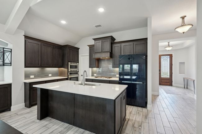 3000 Upland Trail Ln, House other with 4 bedrooms, 2 bathrooms and null parking in Aubrey TX | Image 13