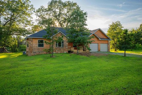 405 Lumpkin Dr, Southside, AR, 72501-6346 | Card Image