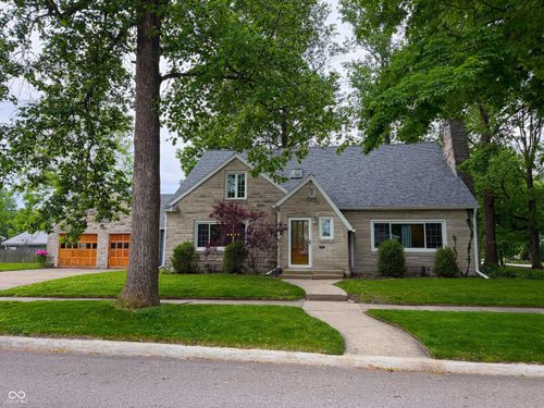 702 Crockett St, Covington, IN, 47932-1433 | Card Image