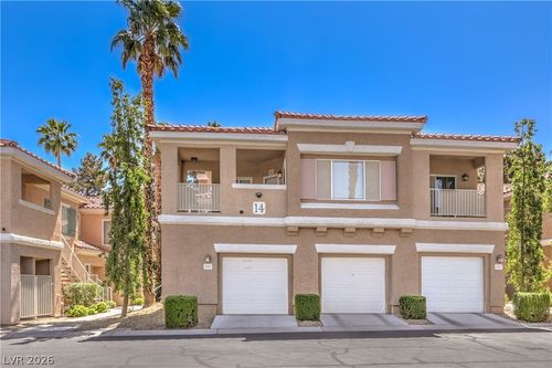 1421-251 S Green Valley Pkwy, Henderson, NV, 89012-2372 | Card Image