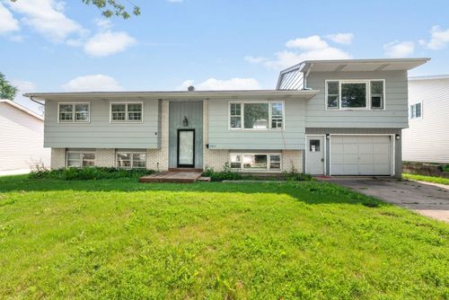 7211 Jonquil Ter, Hanover Park, IL, 60133-3343 | Card Image