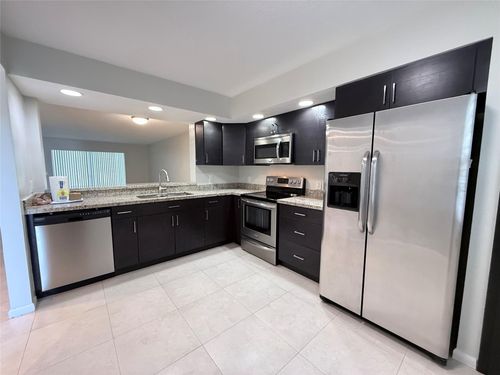 apt-104-1201 Sw 128th Ter, Pembroke Pines, FL, 33027-1971 | Card Image