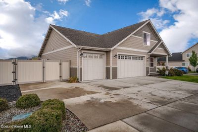 7934 N Hydrangea St, House other with 3 bedrooms, 3 bathrooms and null parking in Coeur d'Alene ID | Image 3