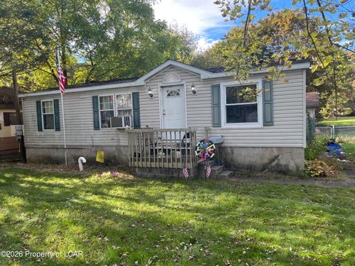 143 E Luzerne Ave, Larksville, PA, 18704-1034 | Card Image