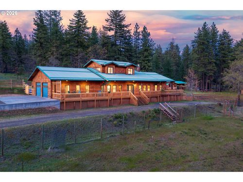 163 Goldenpine, Goldendale, WA, 98620-2402 | Card Image