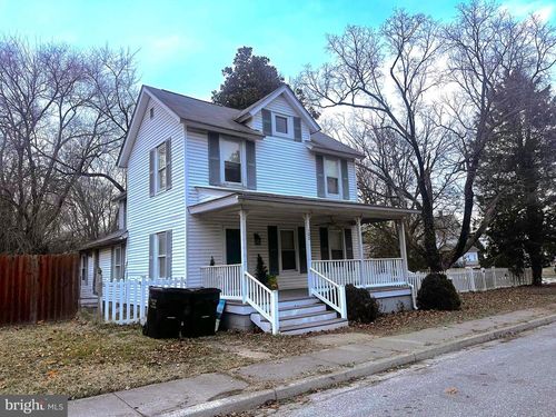 102 S Academy St, GREENSBORO, MD, 21639-1492 | Card Image