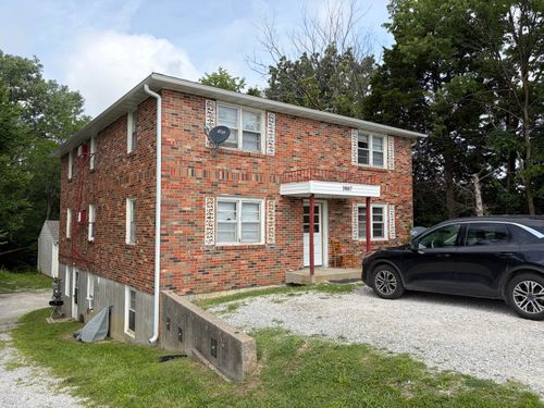 3807 Brown Station Rd, COLUMBIA, MO, 65202-2169 | Card Image