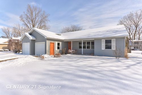 426 W Braeburn Drive, Saginaw Charter Township, MI, 48623 | Card Image