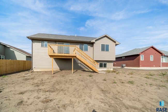 804 N Juniper St, House other with 3 bedrooms, 2 bathrooms and null parking in Lennox SD | Image 20