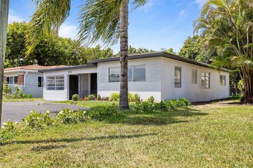 2517 Polk St, Hollywood, FL, 33020-4317 | Card Image