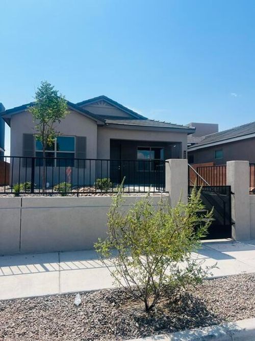 5823 Diebenkorn Se, Albuquerque, NM, 87106 | Card Image