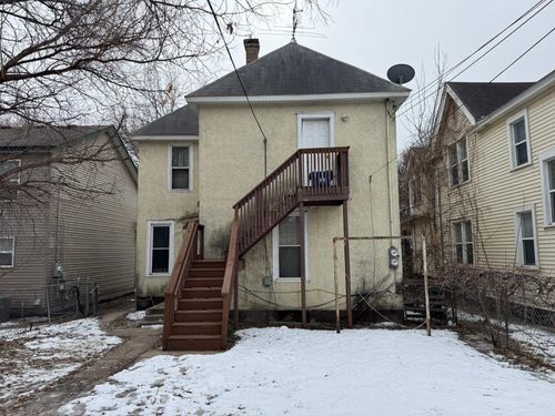 895 Edmund Ave, Saint Paul, MN, 55104-2594 | Card Image