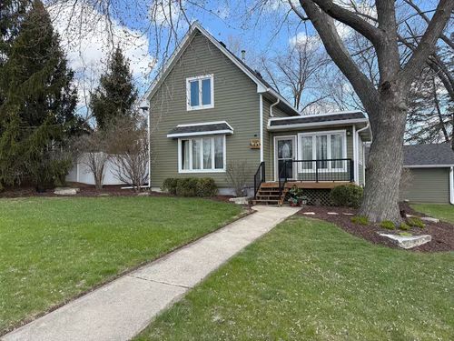 300 Division St, South Elgin, IL, 60177-1108 | Card Image