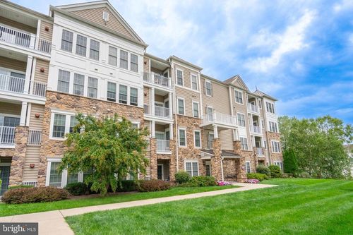 6103 Lilac Ct, UPPER GWYNEDD, PA, 19446-7628 | Card Image