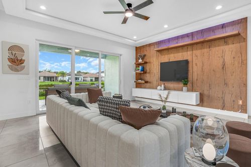 9647 Brook Isles Ave, Delray Beach, FL, 33446-9686 | Card Image