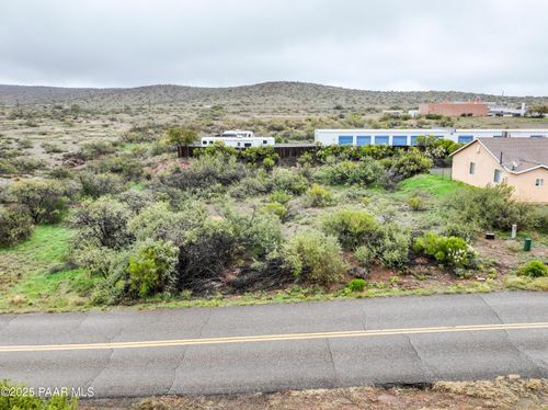 17124 E Roadrunner Rd, Mayer, AZ, 86333-4214 | Card Image