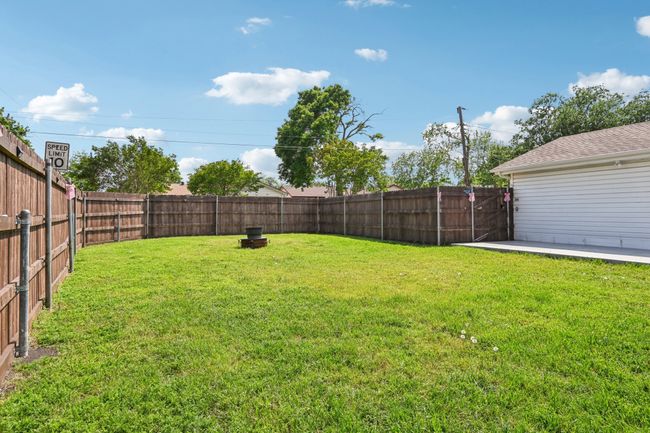 3930 Edgewood Dr, House other with 3 bedrooms, 2 bathrooms and null parking in Garland TX | Image 36