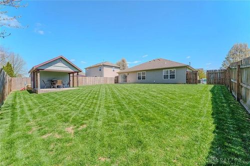 1728 Hunters Ridge Dr, Troy, OH, 45373-6660 | Card Image