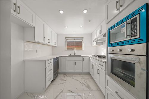 apt-b-1713 Vine St, Alhambra, CA, 91801-6610 | Card Image