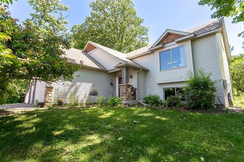 956 Sunflower Way, Amery, WI, 54001-4049 | Card Image