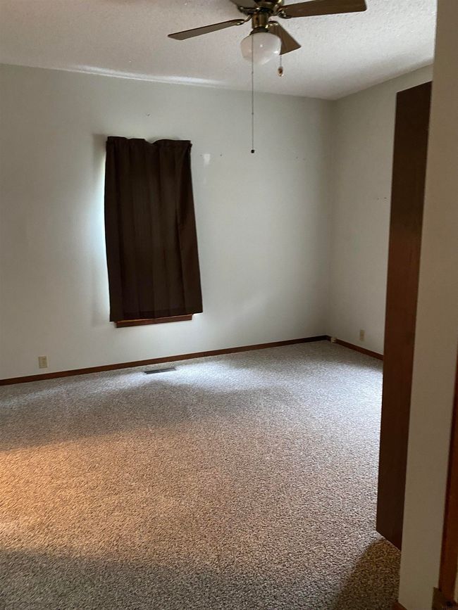 907 Iowa St, House other with 3 bedrooms, 1 bathrooms and null parking in Dysart IA | Image 21
