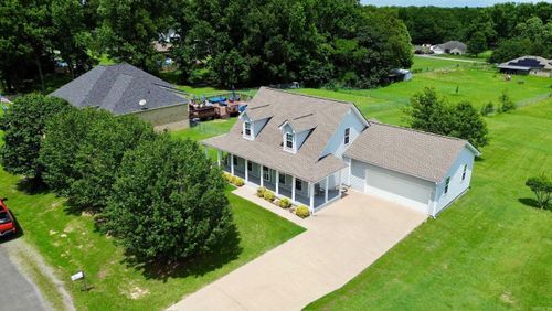 62 Robins Nest Ln, Lonoke, AR, 72086-9081 | Card Image