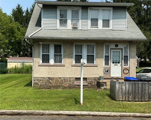 1541 Graham St, BETHLEHEM, PA, 18015-2411 | Card Image