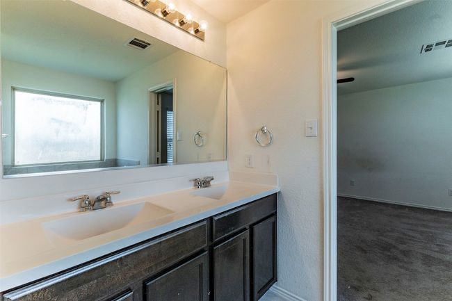 Primary En Suite Bath | Image 13