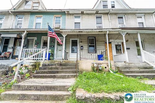 244 E Emmaus Ave, Allentown, PA, 18103-5827 | Card Image