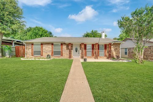 5517 Wyrick Ln, Garland, TX, 75044-4641 | Card Image